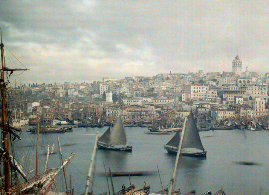 The Golden Horn at Galatea in Constantinople, now modern-day Istanbul